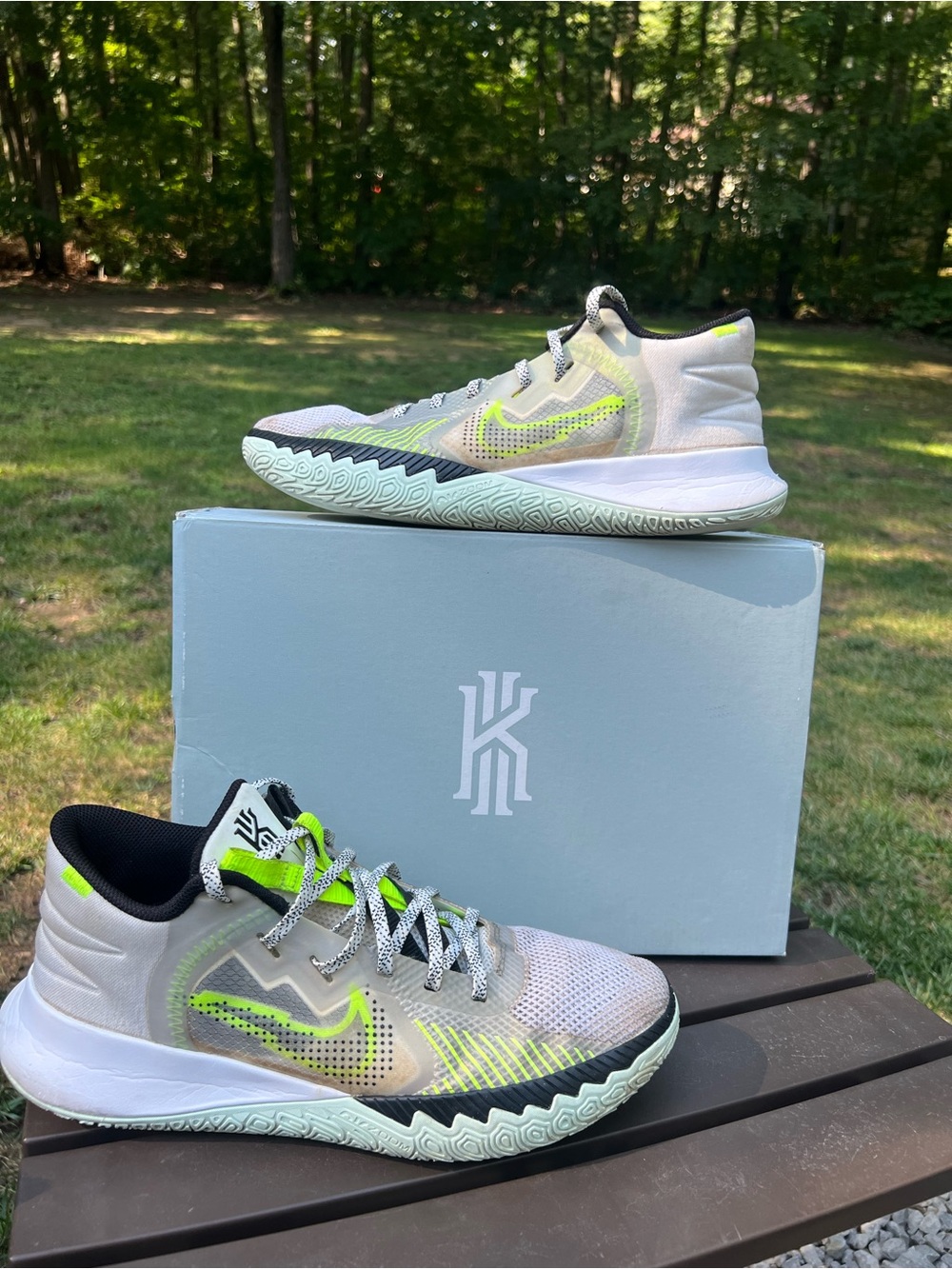 Nike Kyrie Flytrap V